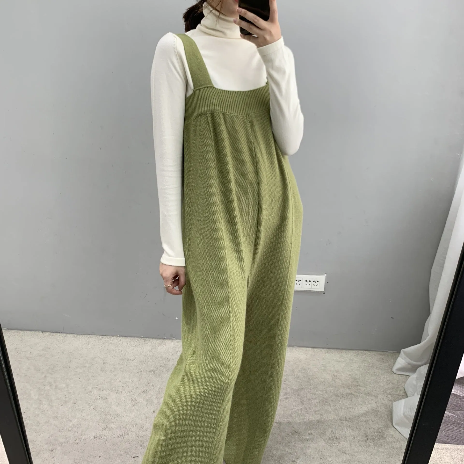 Autumn winter thickened wide leg knitted jumpsuit