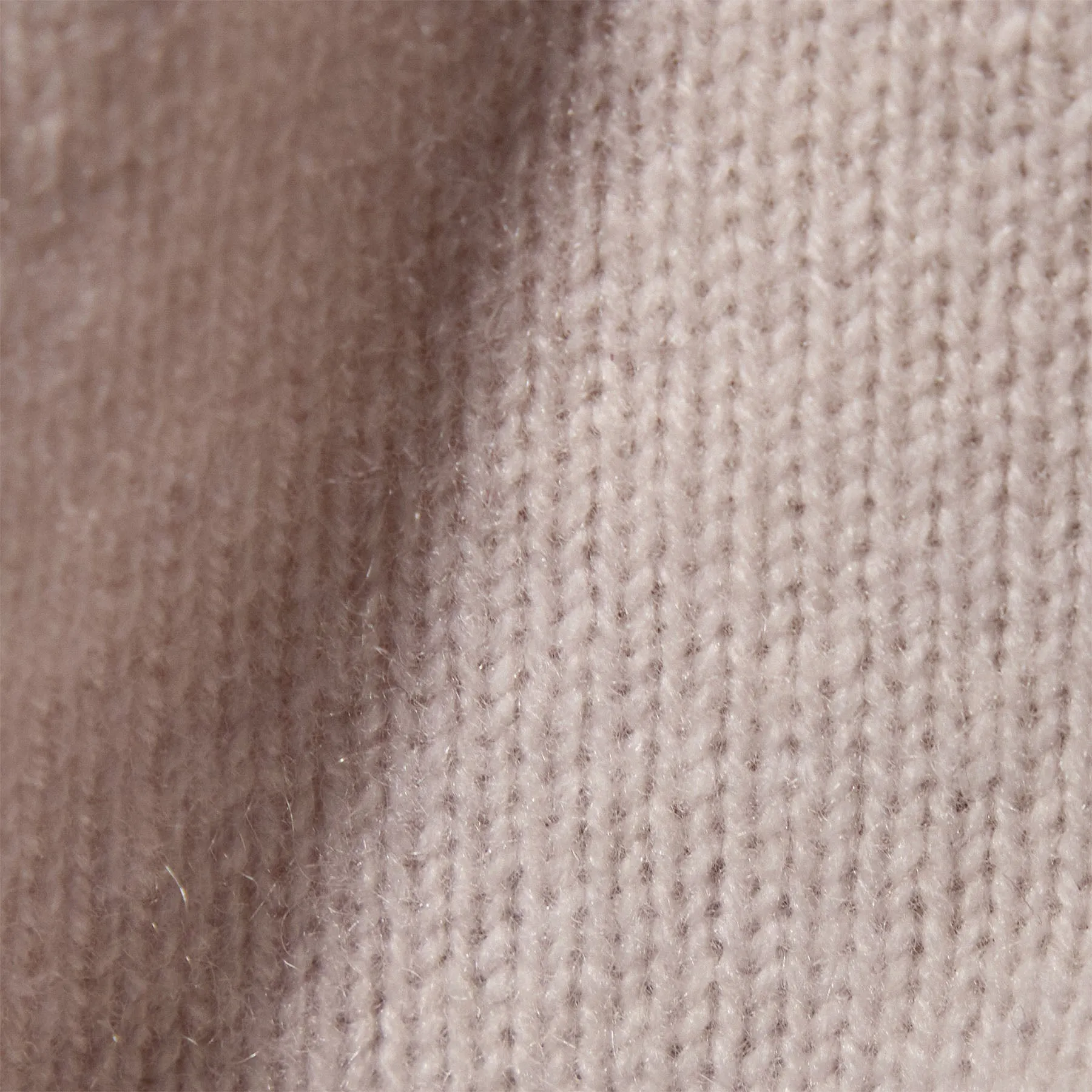 Cashmere Turtleneck - Pearl