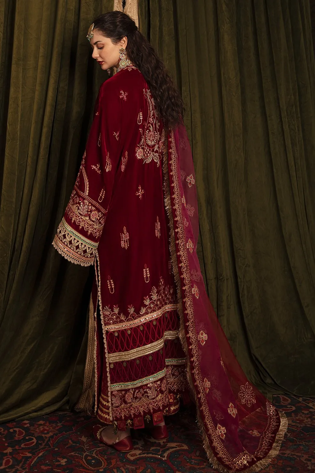 Fancy Velvet Pakistani Dress in Magenta Shade #PF297